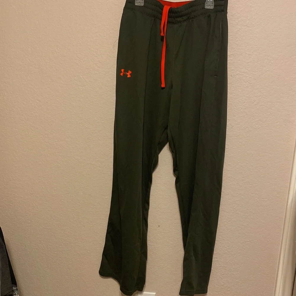 Under Armor Forest Green Mesh Athletic Pants - Picture 4 of 6